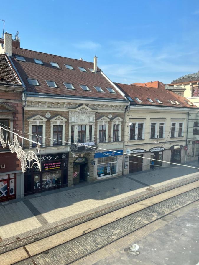 Szechenyi Apartman Miskolc Exterior foto