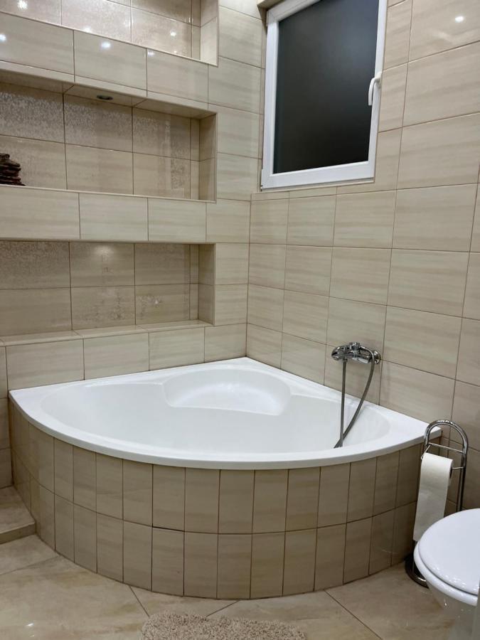 Szechenyi Apartman Miskolc Exterior foto